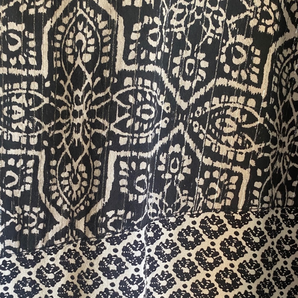 LOGO by Lori Goldstein Black and White Patterned Casual Button Down Shirt - Picture 5 of 11